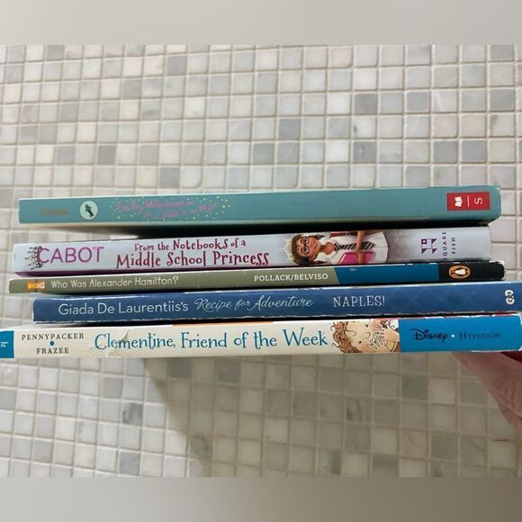 Tween Girl Book Lot - Alex. Hamilton; MiddleSchool Princess Notebook; Clementine - Picture 3 of 5